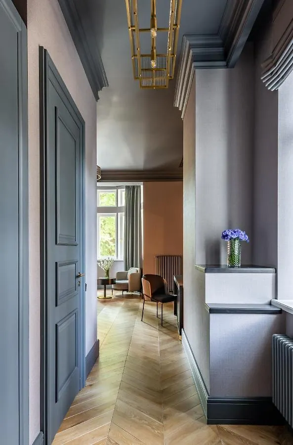 Lion'S Castle Hotel Lvov Ukrajina