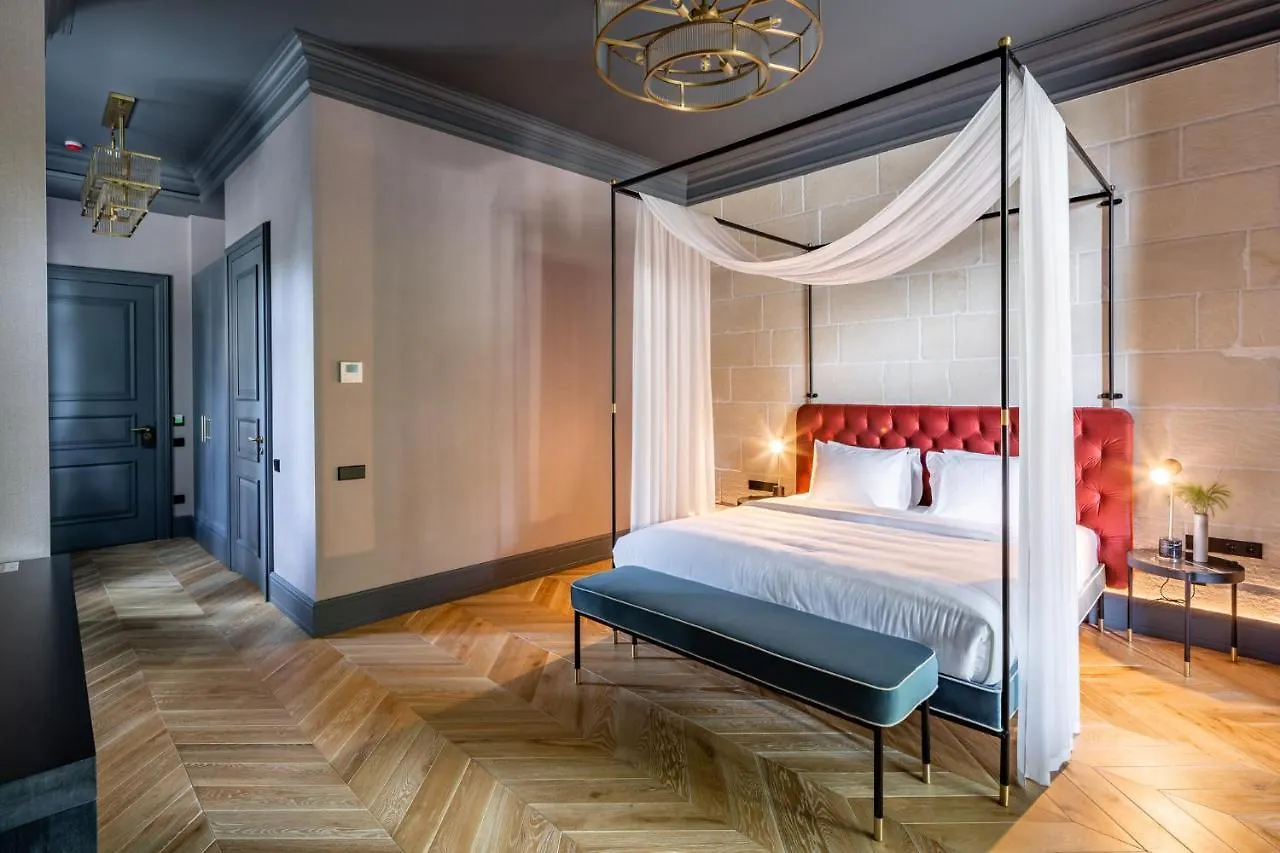 Lion'S Castle Hotel Lviv