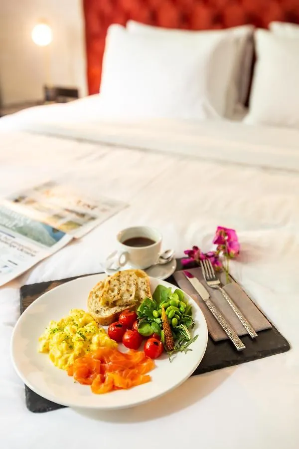 Lion'S Castle Hotel Lvov