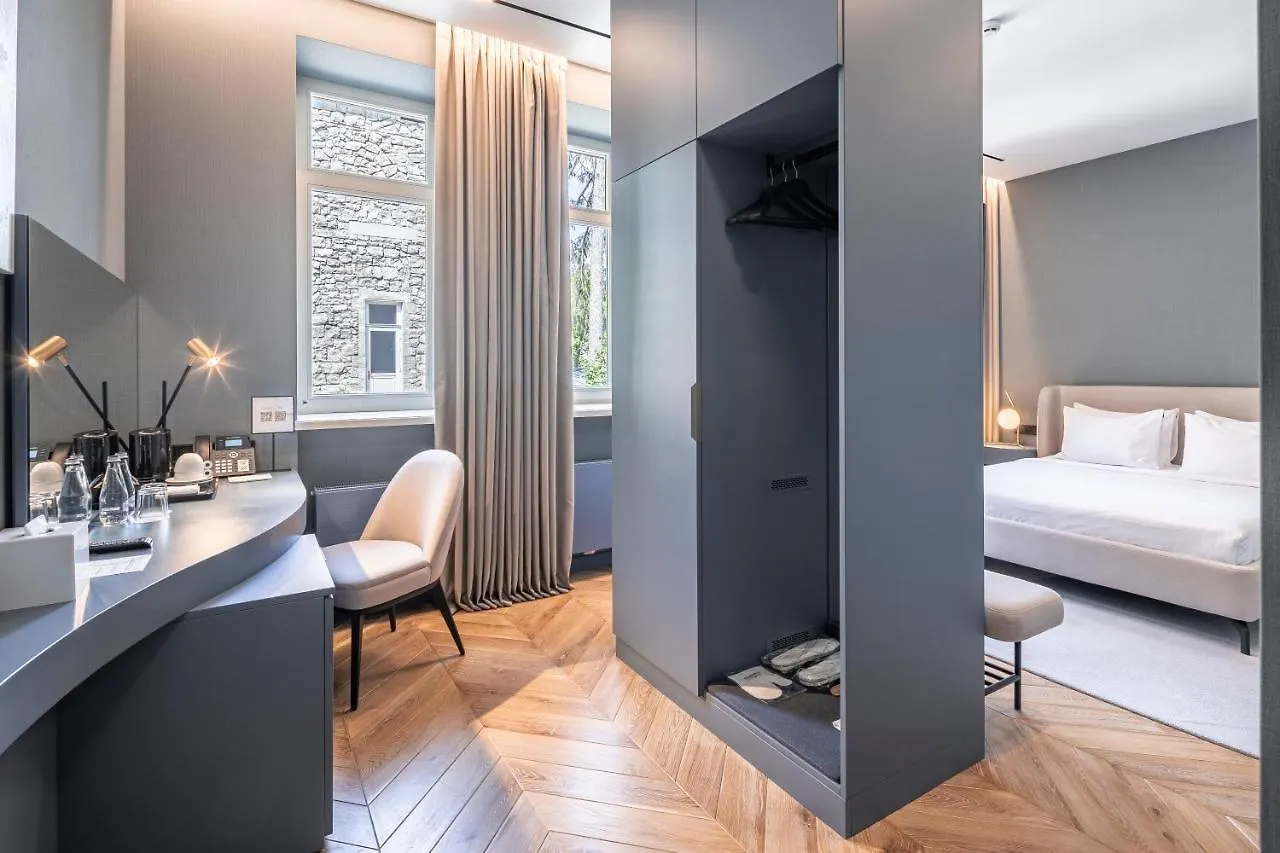 Lion'S Castle Hotel Lvov