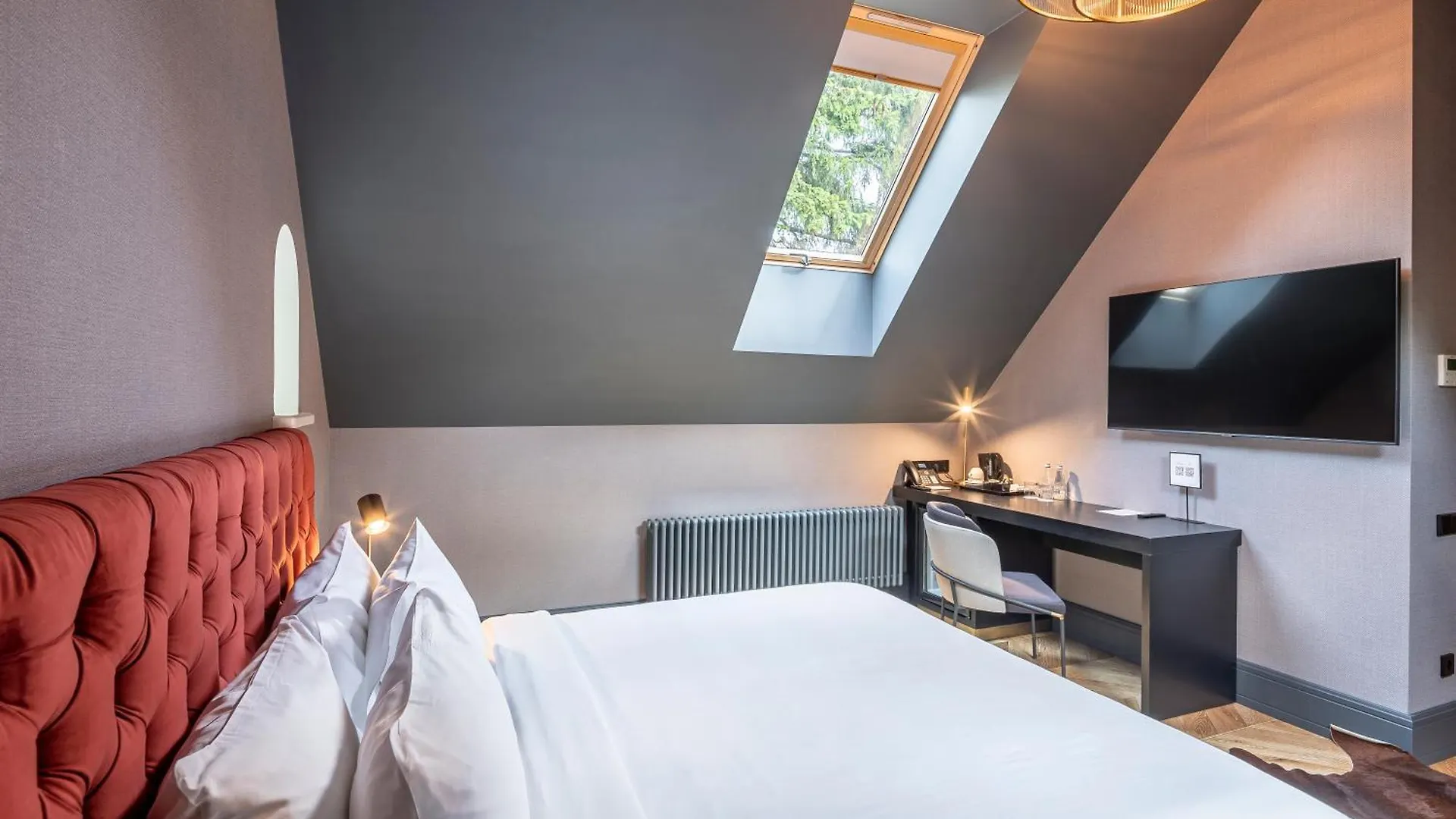 Lion'S Castle Hotel Lvov