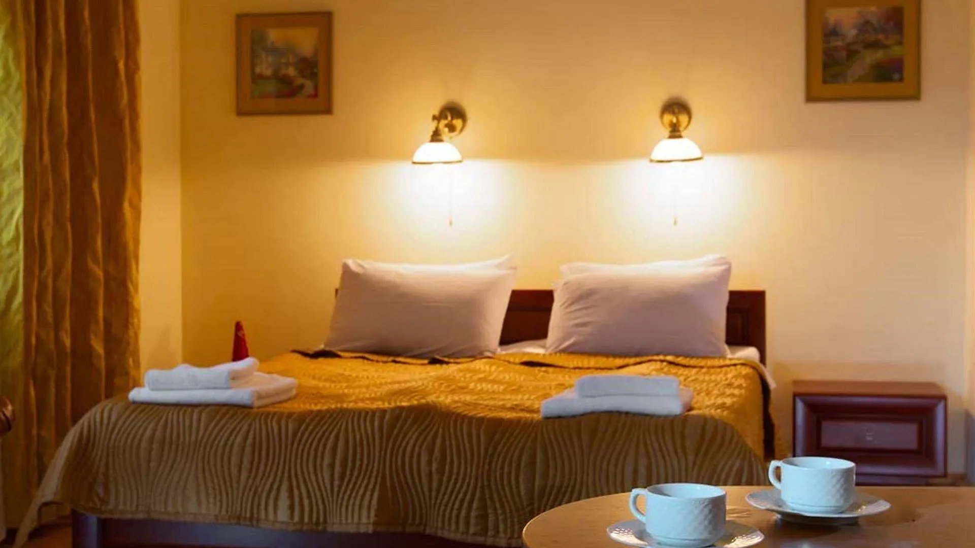 Lion'S Castle Hotel Lvov
