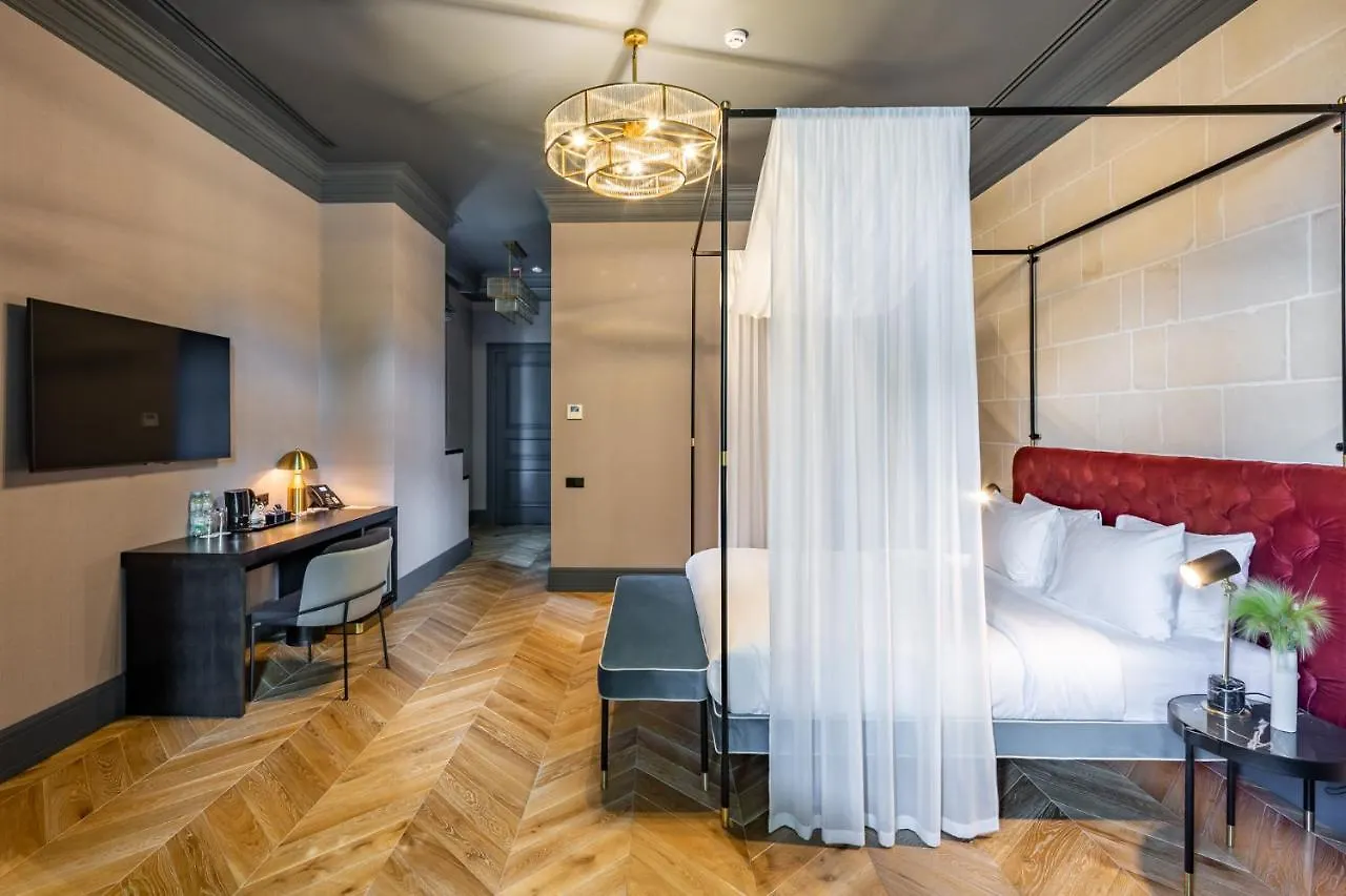Lion'S Castle Hotel Lviv 4*,  Ukraine